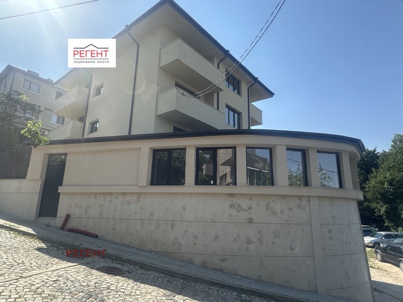 À venda  1 quarto Gabrovo , Centar , 132 m² | 53593833 - imagem [2]