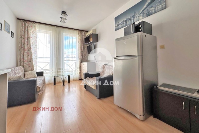 Продава  2-стаен, област Бургас, к.к. Слънчев бряг • 44 500 EUR • ID 39445414 — holmes.bg - [1] 