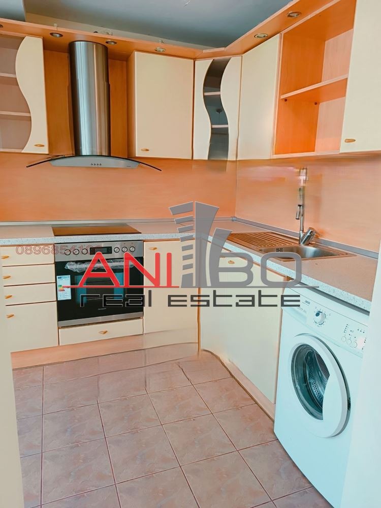 À venda  2 quartos Varna , Sportna zala , 81 m² | 71840063