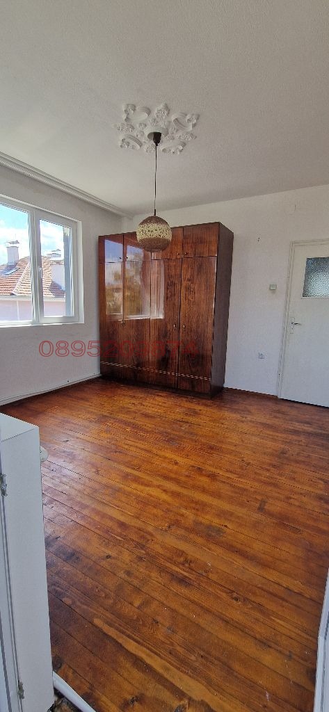 Продава 4-СТАЕН, гр. Севлиево, област Габрово, снимка 2 - Апартаменти - 52784544