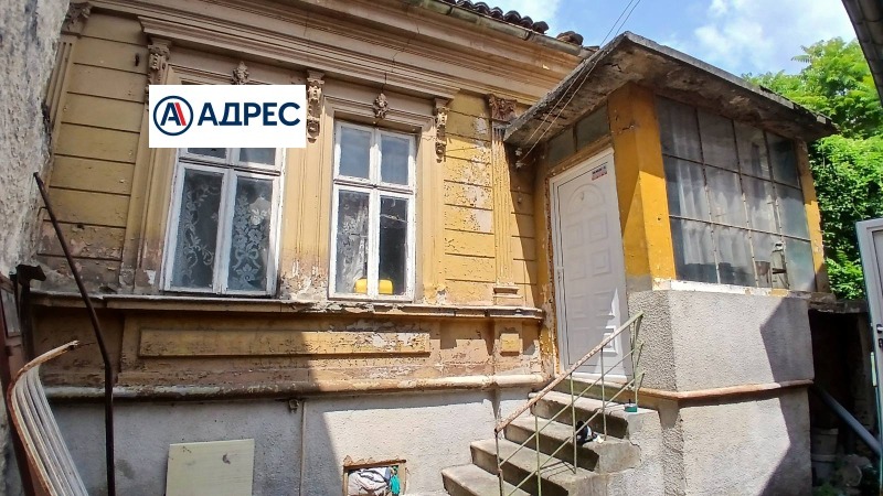 Продава  Къща град Шумен , Център , 65 кв.м | 16497409