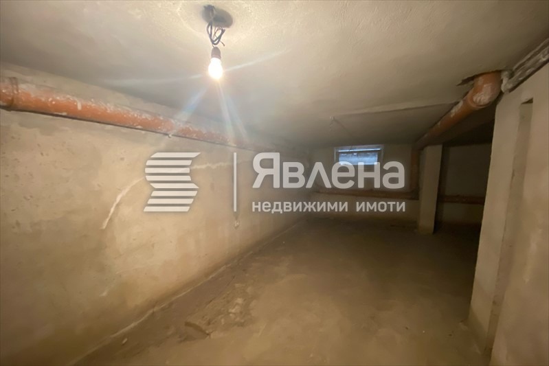 Продава МАГАЗИН, гр. Пловдив, Кючук Париж, снимка 9 - Магазини - 48503186