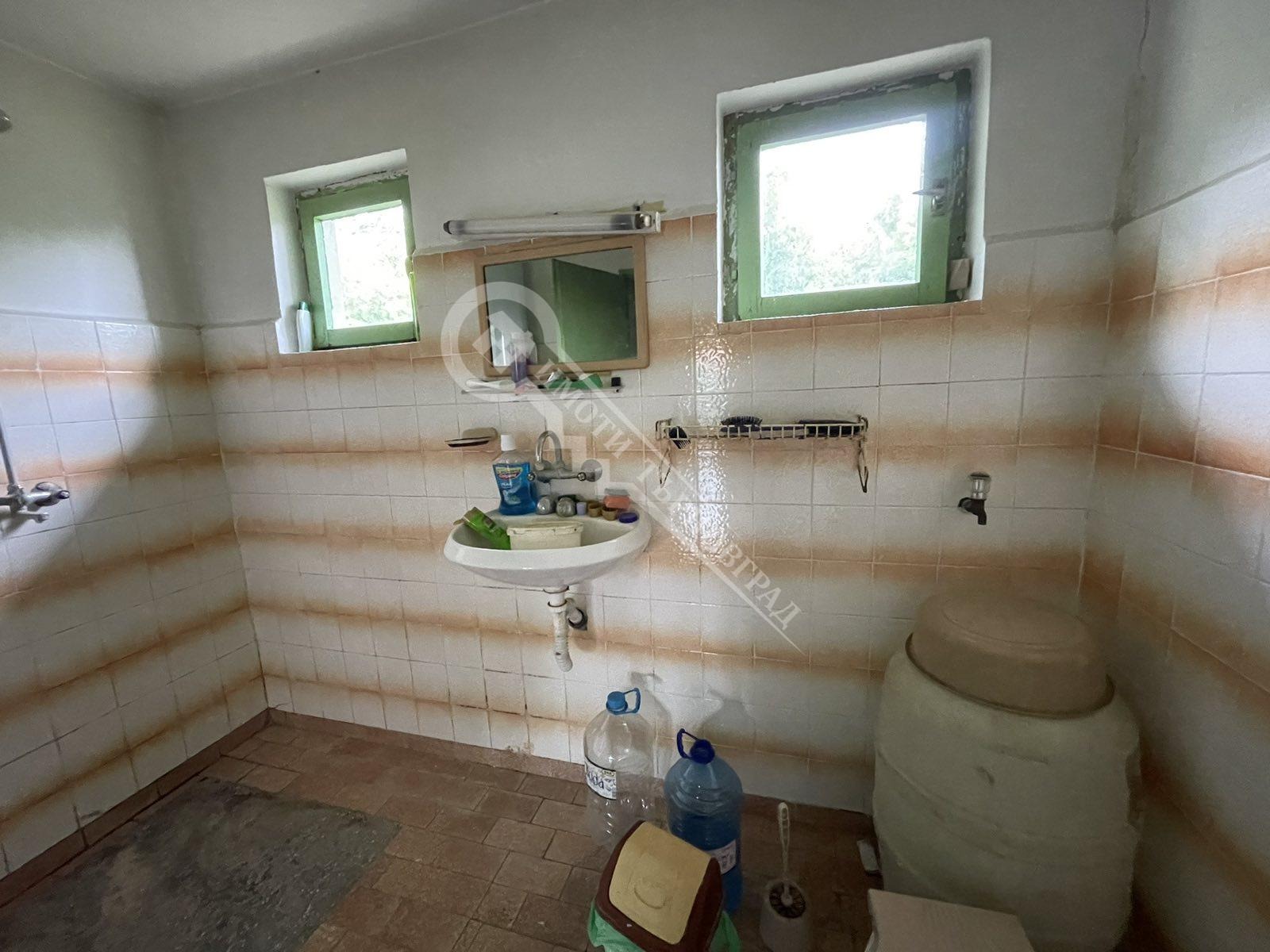 Продава КЪЩА, гр. Сухиндол, област Велико Търново, снимка 12 - Къщи - 54955779