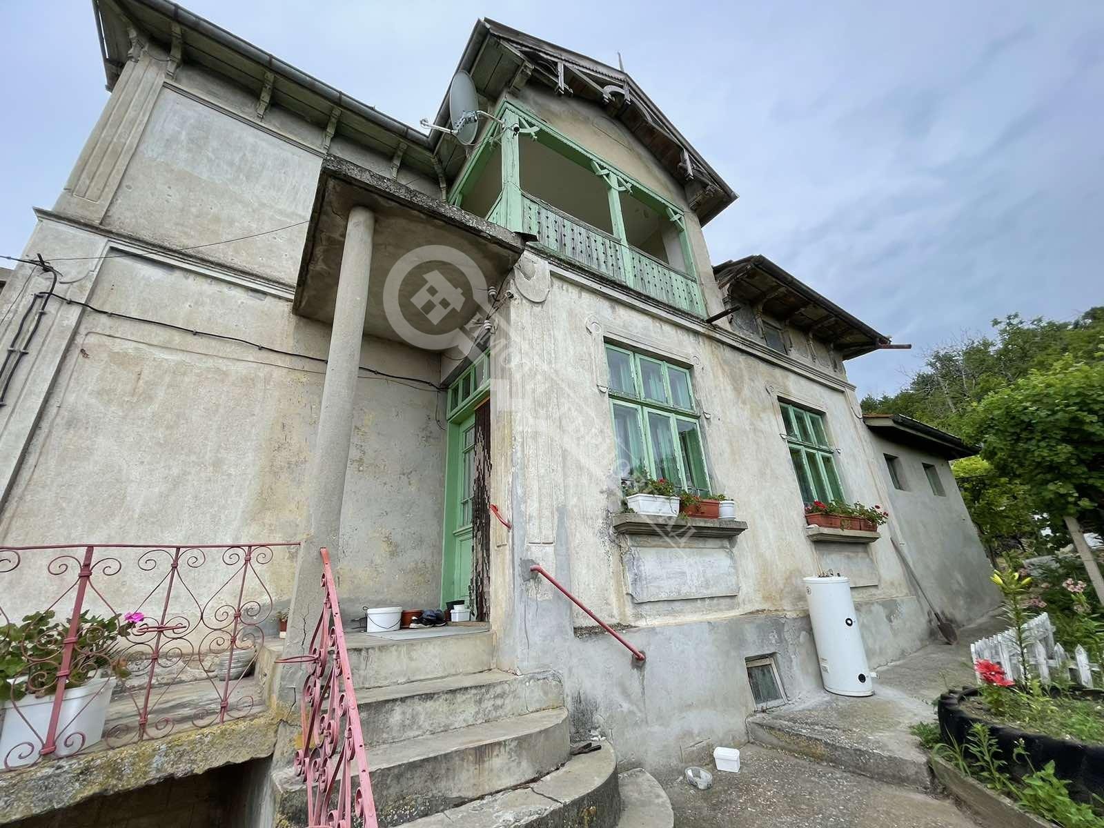Продава КЪЩА, гр. Сухиндол, област Велико Търново, снимка 2 - Къщи - 54955779