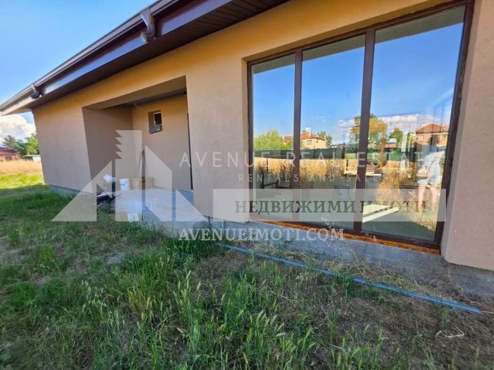 Продава КЪЩА, с. Скутаре, област Пловдив, снимка 5 - Къщи - 56134833