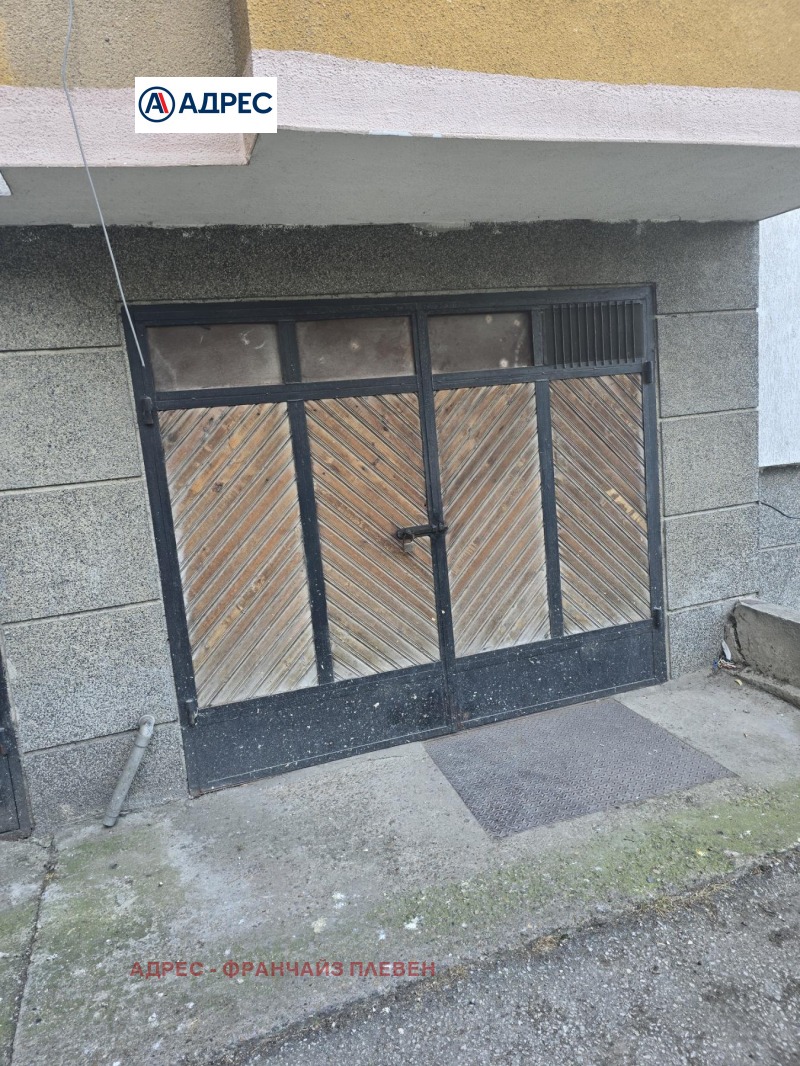 Te koop  Garage Pleven , Sjirok tsentar , 24 m² | 53343118