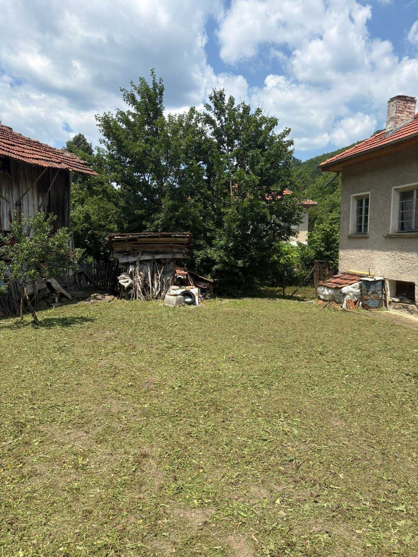 Продава КЪЩА, гр. Етрополе, област София област, снимка 3 - Къщи - 55734366