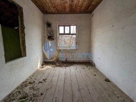 Huis Mindja, regio Veliko Tarnovo 5