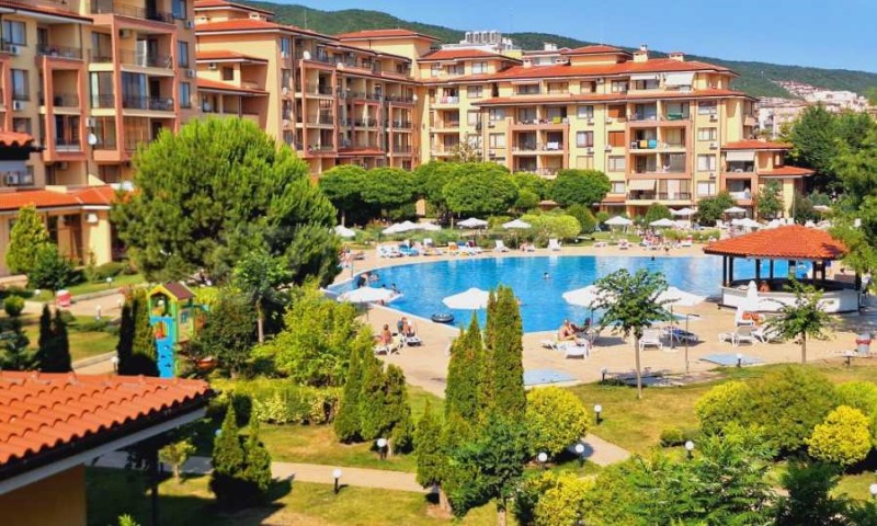 Продается  1 спальня область Бургас , Свети Влас , 72 кв.м | 51579710
