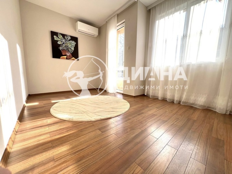 Продава 4-СТАЕН, гр. Пловдив, Център, снимка 6 - Апартаменти - 52154356