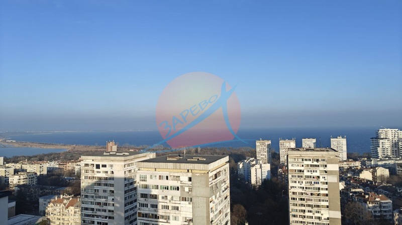 Продава  Многостаен град Бургас , Център , 248 кв.м | 92721859