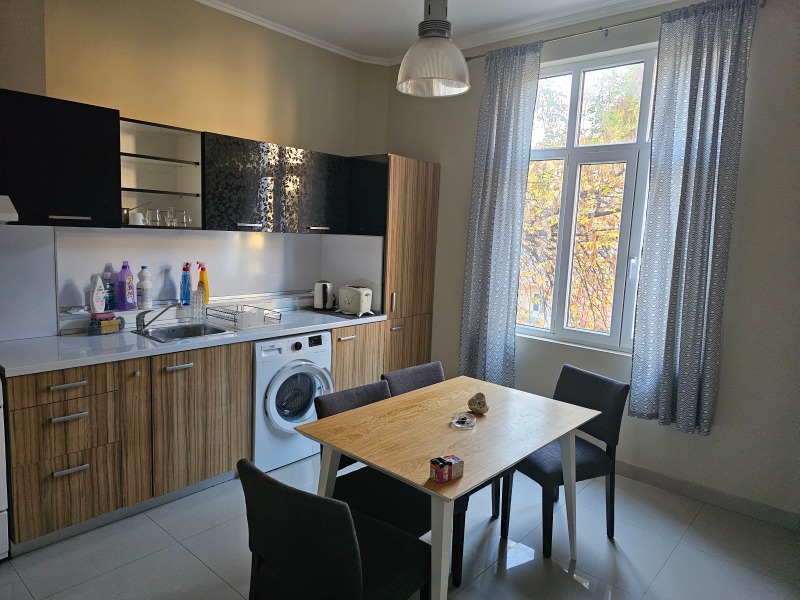For Sale  3+ bedroom Plovdiv , Tsentar , 120 sq.m | 45534515 - image [7]
