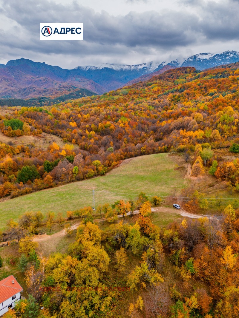 Продава ПАРЦЕЛ, гр. Априлци, област Ловеч