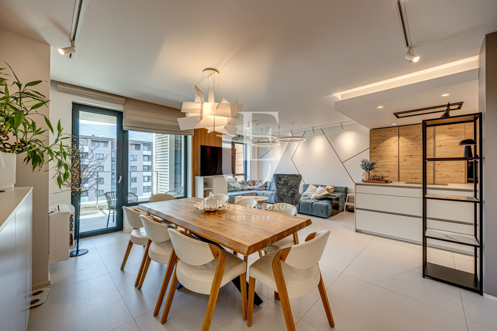 Продава МНОГОСТАЕН, гр. София, Витоша, снимка 4 - Апартаменти - 54732189