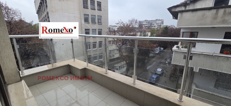 Продава 1-СТАЕН, гр. Пловдив, Център, снимка 16 - Апартаменти - 52653190