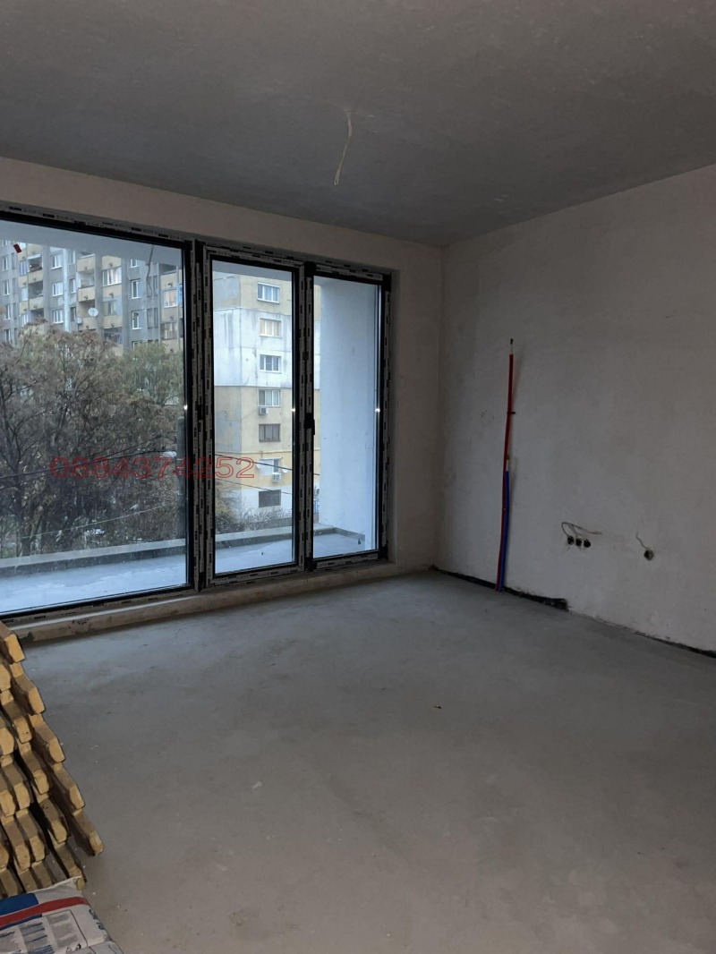 Продава 3-СТАЕН, гр. София, Сухата река