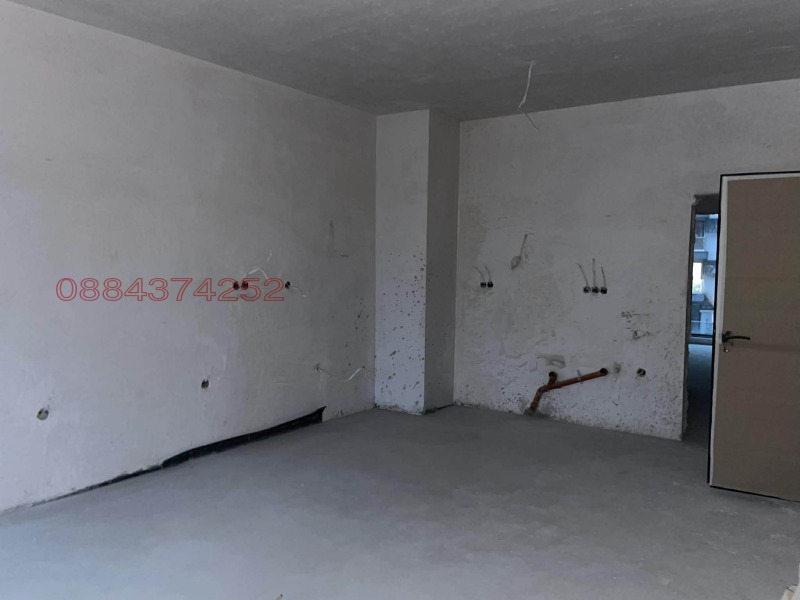 Продава 3-СТАЕН, гр. София, Сухата река, снимка 2 - Апартаменти - 52783994