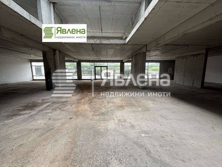 Na prodej  Prodejna Sofia , Mladost 4 , 1943 m2 | 55251230 - obraz [5]