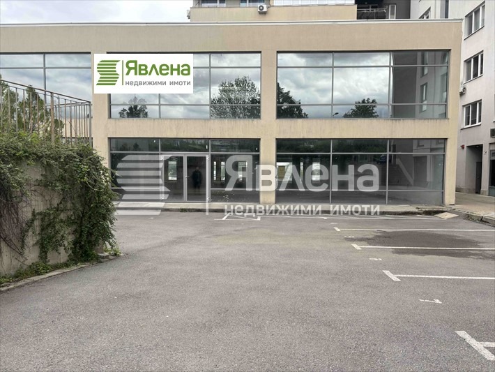 Na prodej  Prodejna Sofia , Mladost 4 , 1943 m2 | 55251230