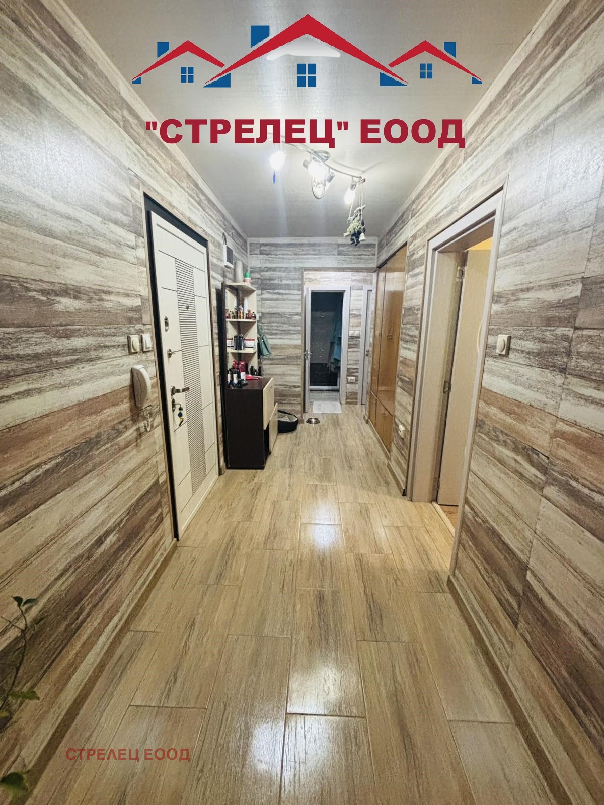Продава 3-СТАЕН, гр. Добрич, Център