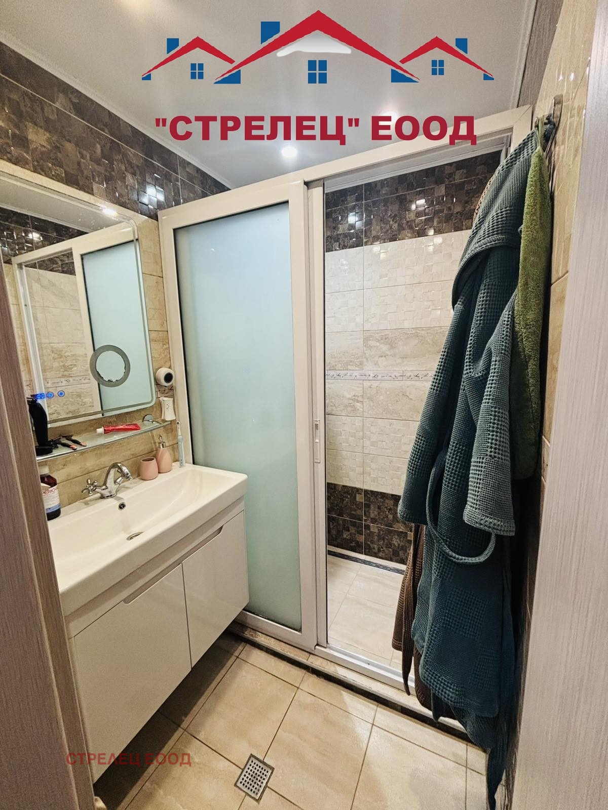Продава 3-СТАЕН, гр. Добрич, Център, снимка 11 - Апартаменти - 54752344