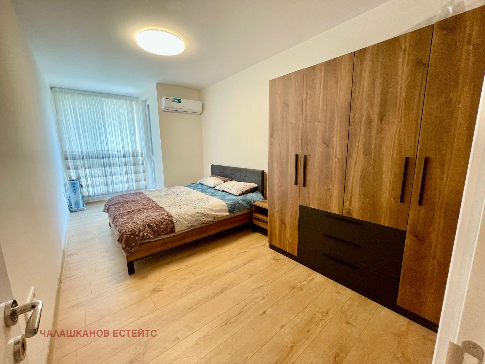 Продава 3-СТАЕН, гр. София, Център, снимка 3 - Апартаменти - 56266958