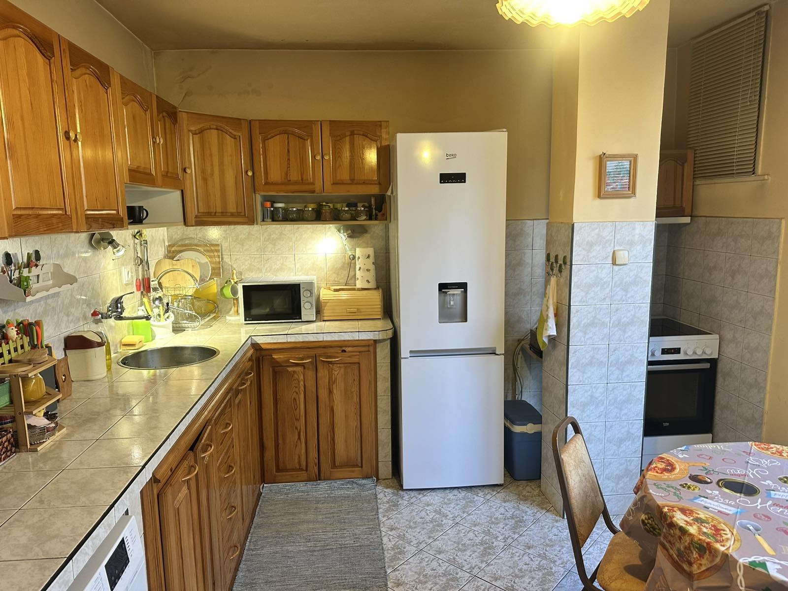 Продава МНОГОСТАЕН, гр. Кърджали, Център, снимка 12 - Апартаменти - 55295934