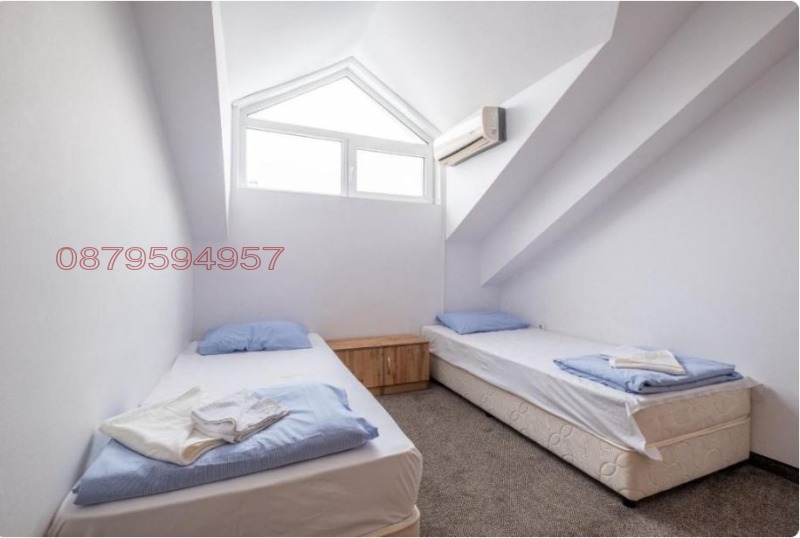 Продава АТЕЛИЕ, ТАВАН в град София, Център - 45 кв.м / 98 480 € » 192 610.14 лв.