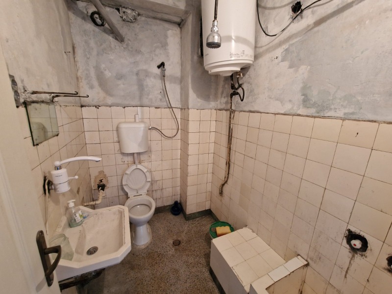 Продава  3-стаен град Пловдив , Каменица 1 , 114 кв.м | 70633232 - изображение [8]