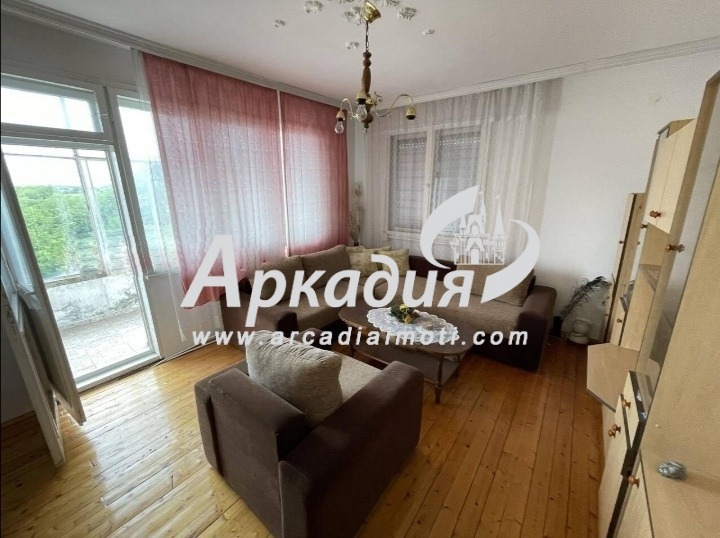 De vânzare  Etajul casei Plovdiv , Proslav , 169 mp | 72765182