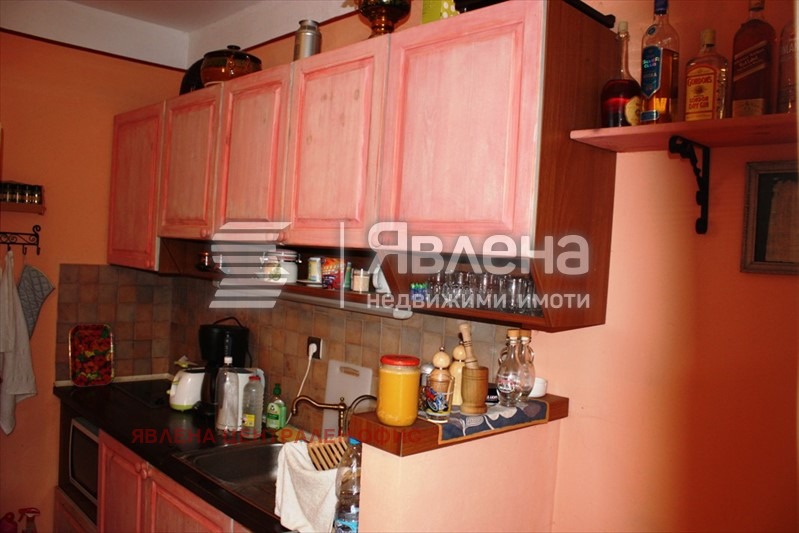 Продава КЪЩА, с. Рибарица, област Ловеч, снимка 15 - Къщи - 54071941