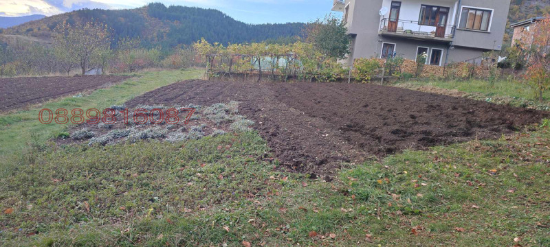 Продава ПАРЦЕЛ, с. Беден, област Смолян