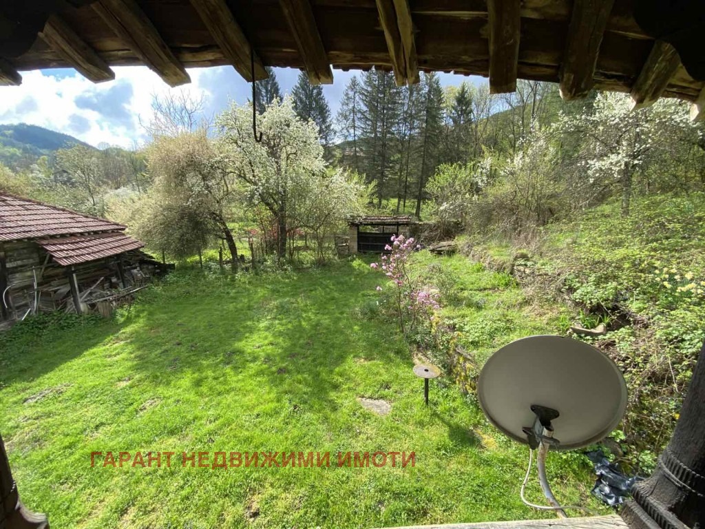 Продава КЪЩА, с. Бойновци, област Габрово, снимка 2 - Къщи - 54331533