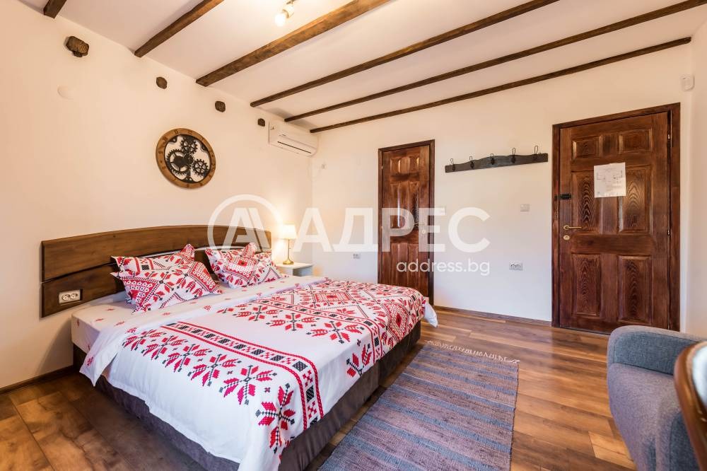 Продава КЪЩА, с. Пчелник, област Варна, снимка 17 - Къщи - 54501416