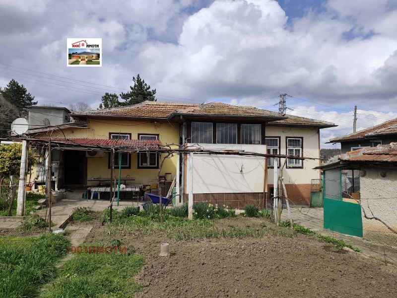 Продава КЪЩА в област Добрич, с. Владимирово - 80 кв.м / 35 000 € » 68 454.05 лв., 1001ИМОТИ
