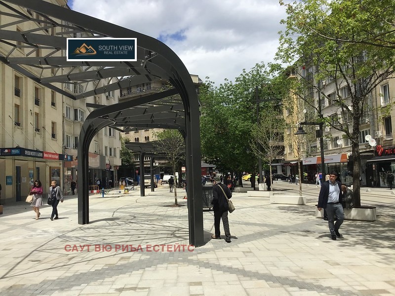 Продава  3-стаен град София , Център , 101 кв.м | 43989833