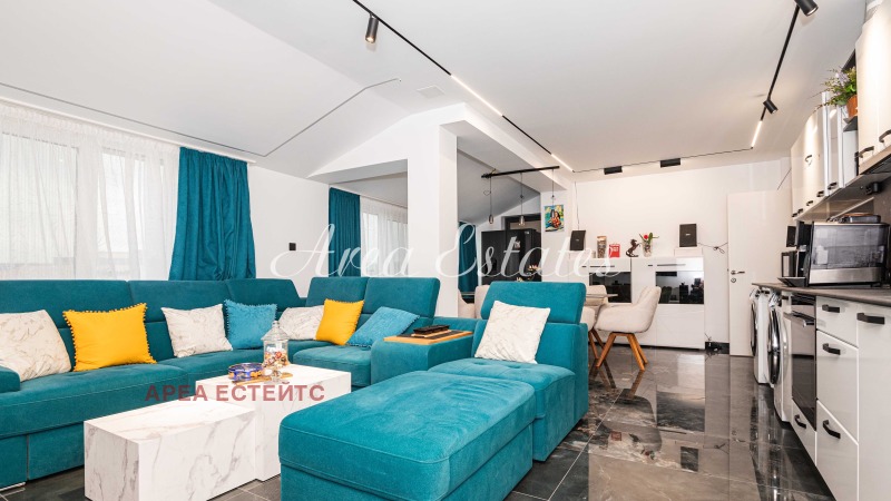 Продава МНОГОСТАЕН, област Бургас, гр. Созопол • 360000 € / 704098.80 лв. • 68256020 1