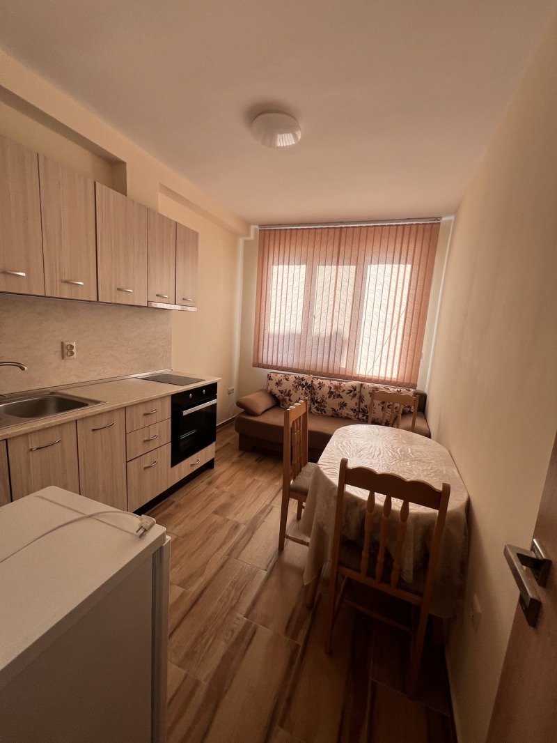 Продава МНОГОСТАЕН, гр. Поморие, област Бургас, снимка 10 - Апартаменти - 52388306