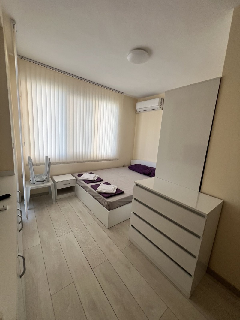 Продава МНОГОСТАЕН, гр. Поморие, област Бургас, снимка 5 - Апартаменти - 52388306