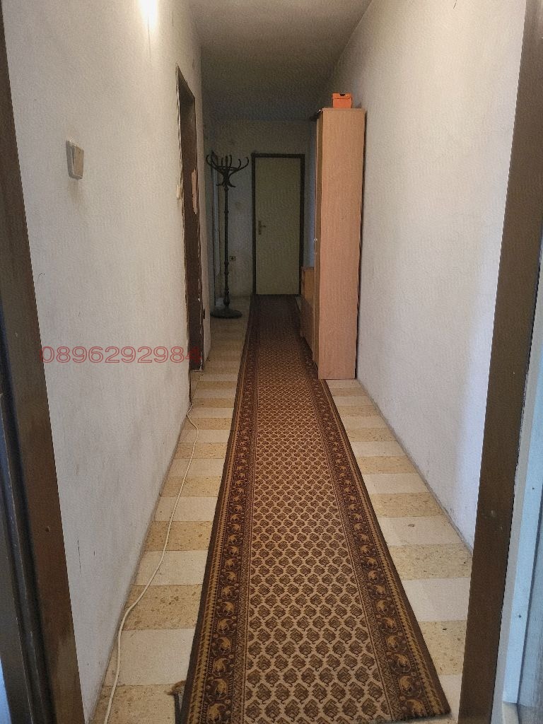 Продава ЕТАЖ ОТ КЪЩА, гр. Монтана, Широк център, снимка 4 - Етаж от къща - 52779431