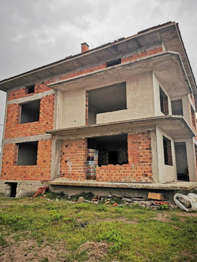 Продава  Къща област Пловдив , с. Маноле , 450 кв.м | 59888093 - изображение [3]