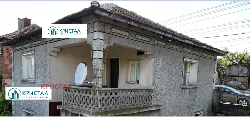 Продава КЪЩА, област Пловдив, с. Чешнегирово • 72000 € / 140819.76 лв. • 90044507 1