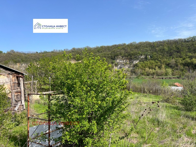 À venda  Trama Ruse , Basarbovo , 607 m² | 37389445