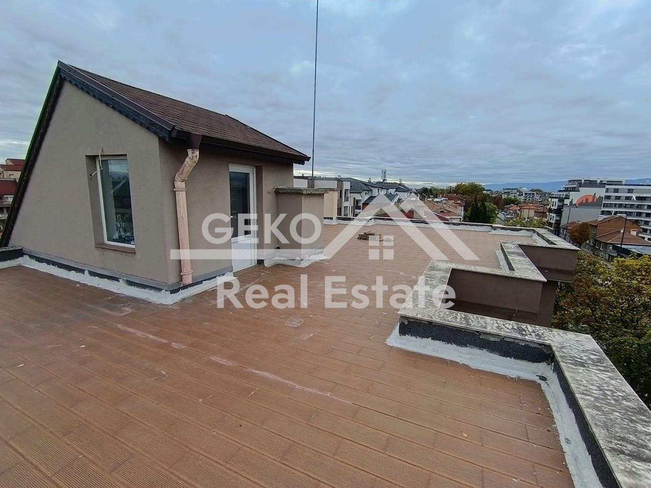 Продава МНОГОСТАЕН, гр. Пазарджик, Център, снимка 13 - Апартаменти - 56732982
