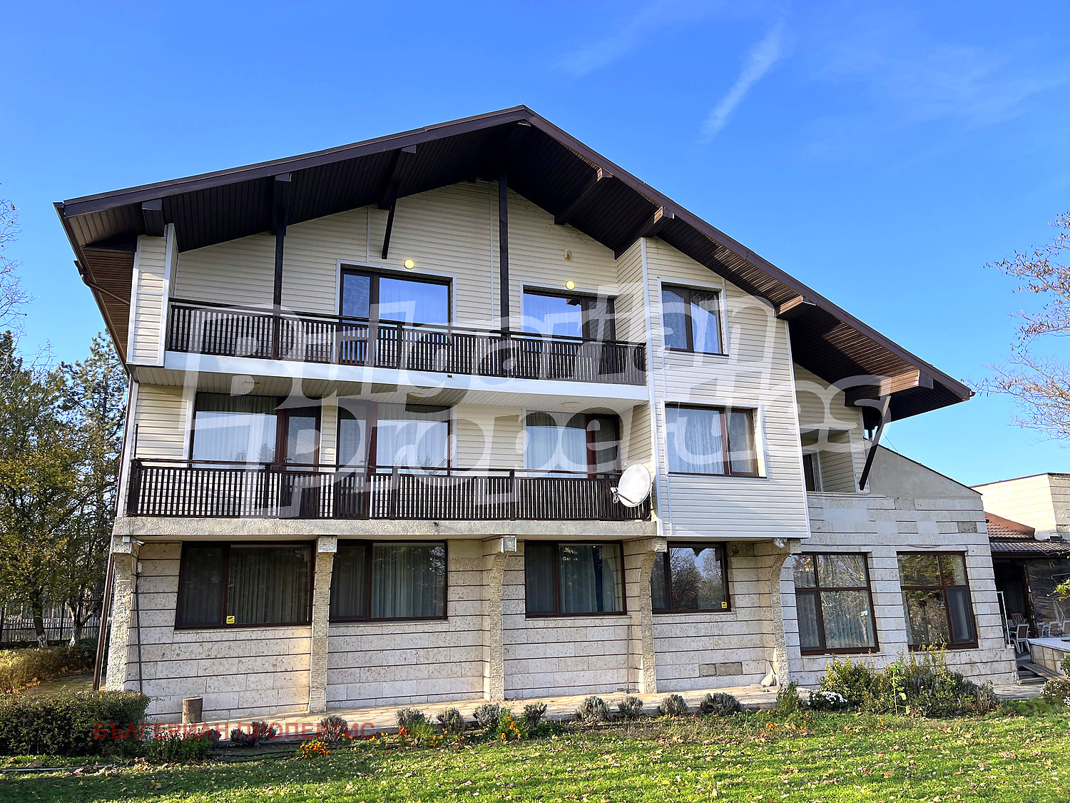 Продава КЪЩА, с. Крушари, област Добрич, снимка 2 - Къщи - 54609971
