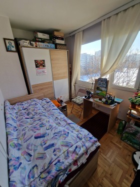 1 Schlafzimmer Ljulin 10, Sofia 4