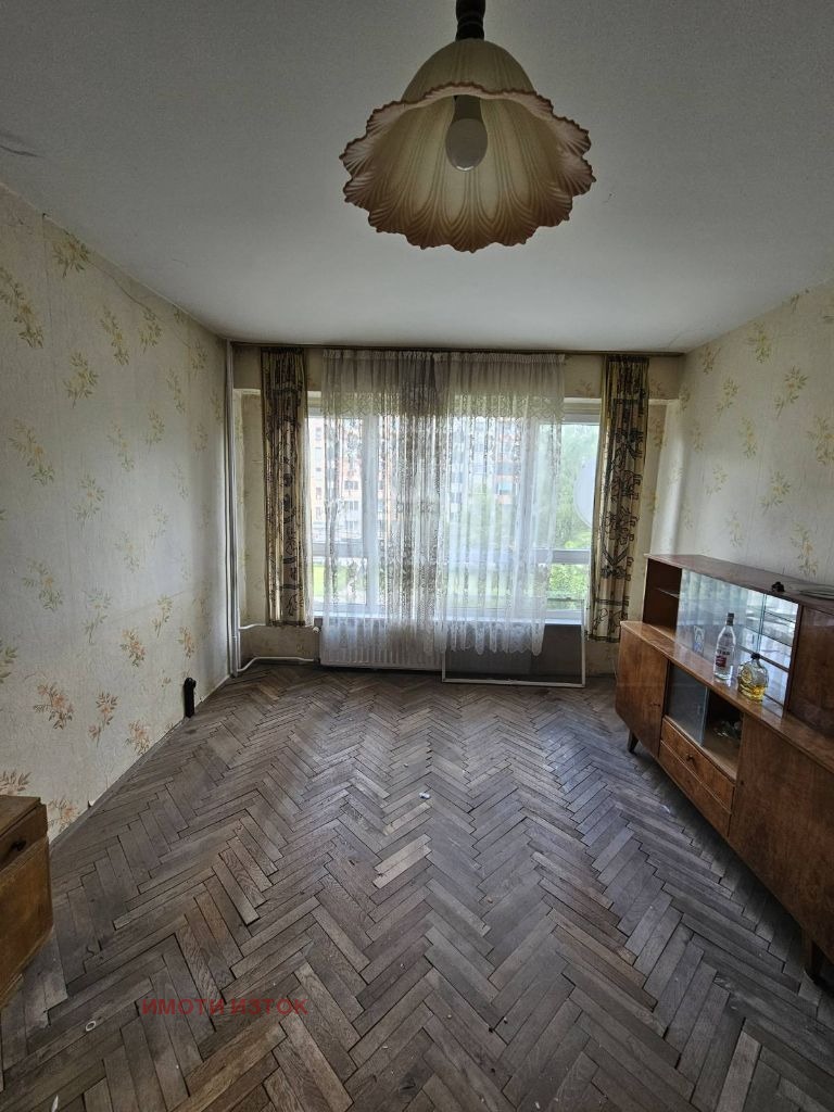 Til salg  Studie Pernik , Iztok , 46 kvm | 53579534 - billede [2]