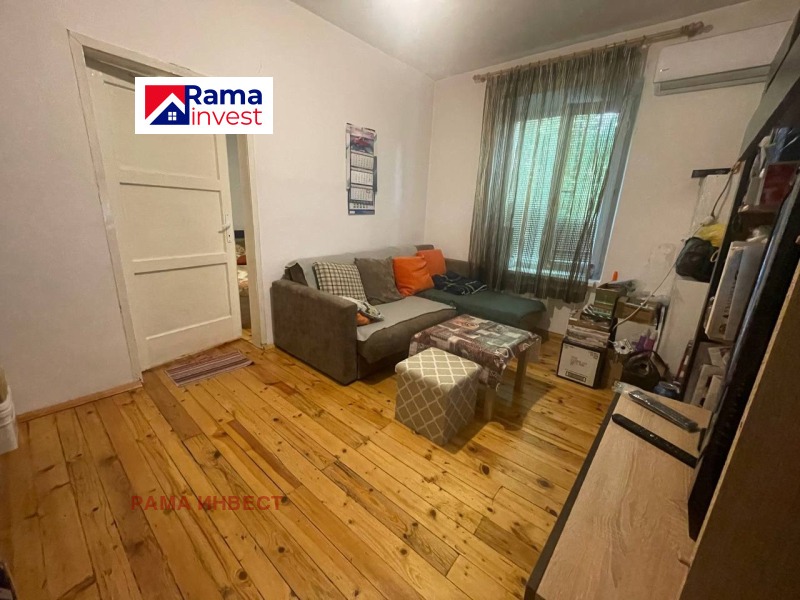 Te koop  1 slaapkamer Sofia , Krasna poljana 1 , 40 m² | 57810540