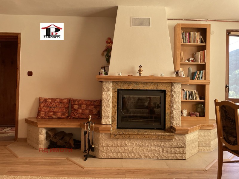 Продава КЪЩА, с. Бяла, област Сливен, снимка 15 - Къщи - 53491238