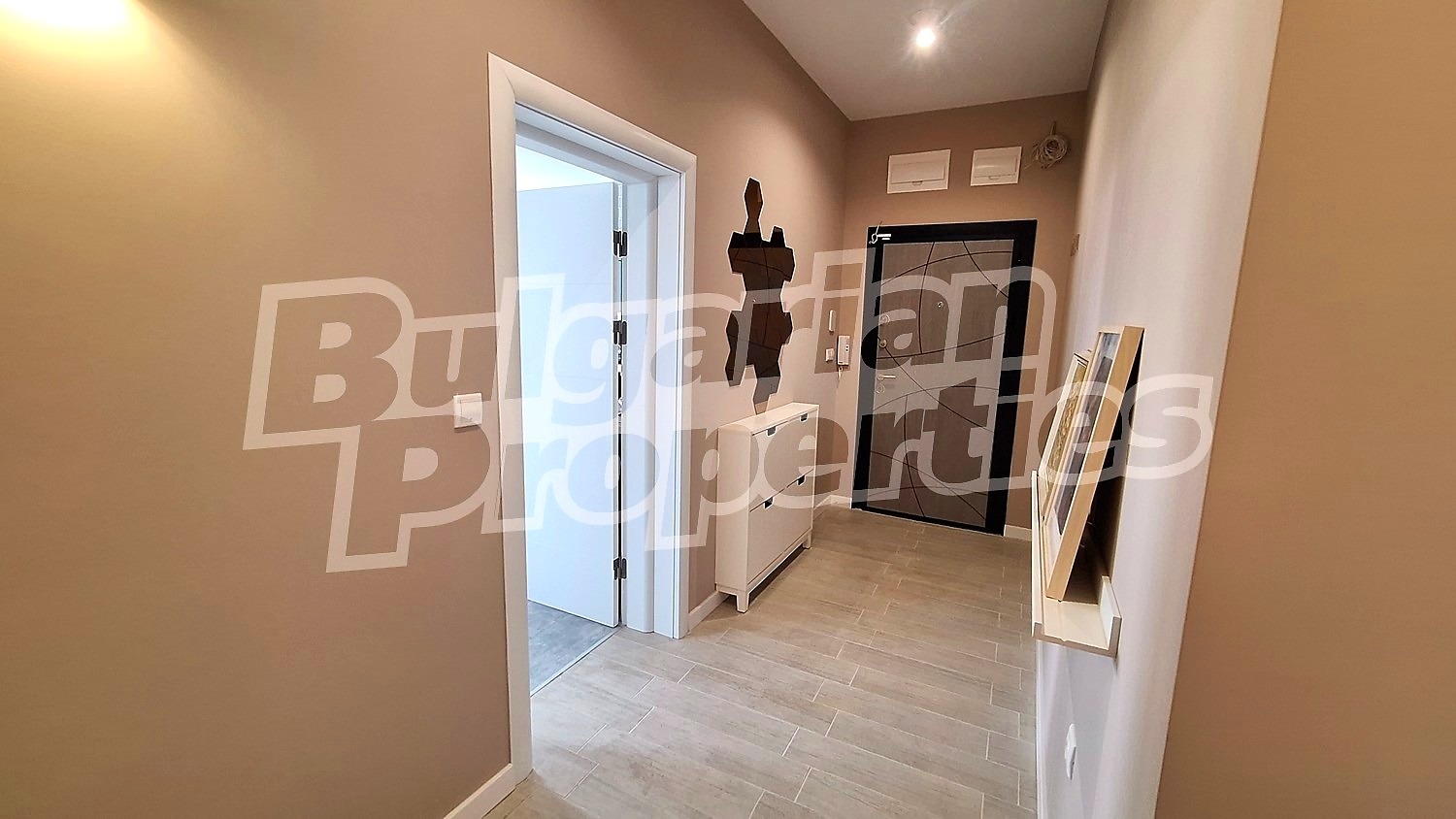 Продава 3-СТАЕН, гр. Варна, м-т Ален мак, снимка 3 - Апартаменти - 55147832
